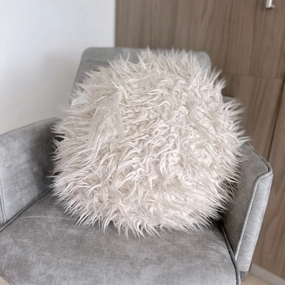 Fluffy Cream Round Pillow